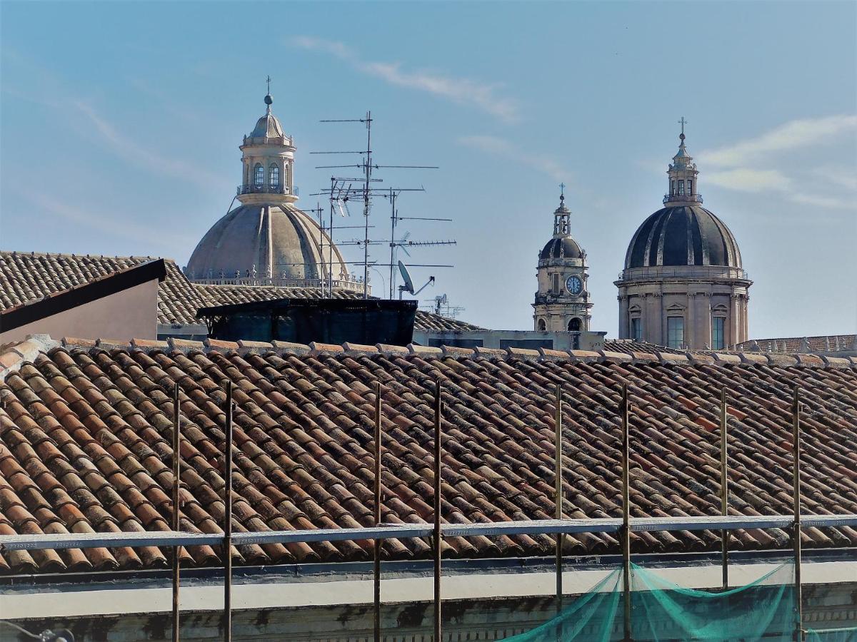 Casa Di Peppe Apartment Catania Luaran gambar