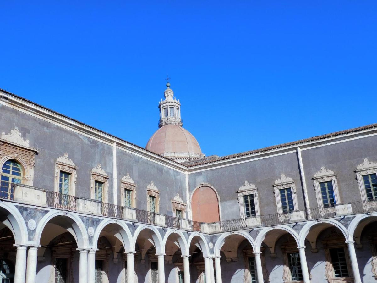 Casa Di Peppe Apartment Catania Luaran gambar